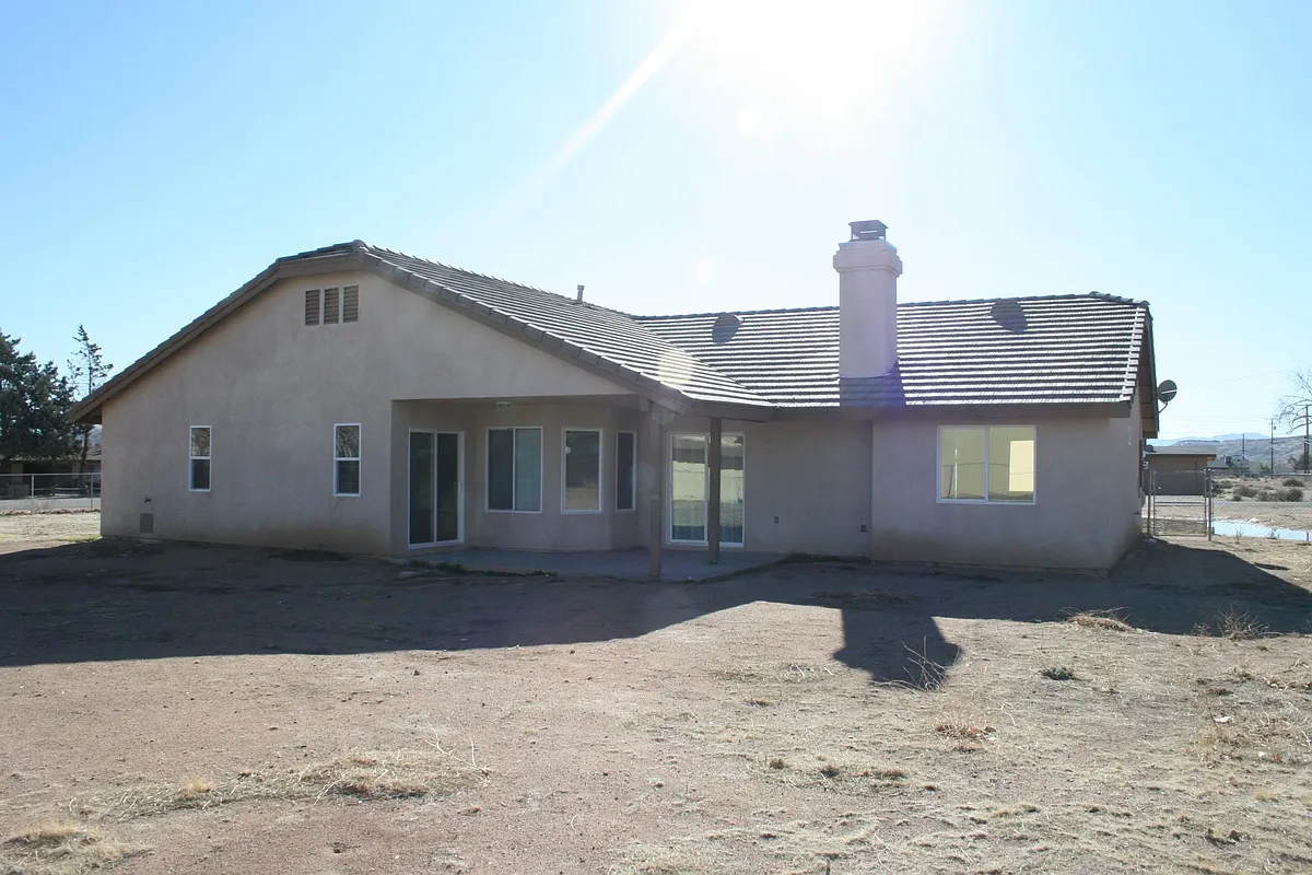 Building Photo - 20450 Sago Ct