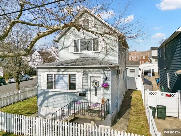 387 Forest St #389, Kearny, NJ 07032