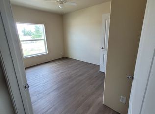 7951 Willow Creek Dr, Middleton, ID 83644