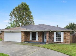 2204 Oakmere Dr, Harvey, LA 70058