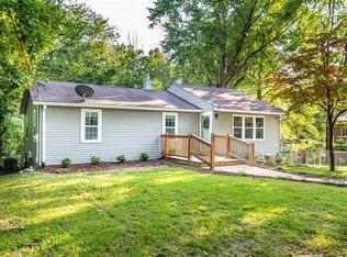 9540 Holy Cross Rd, Fairview Heights, IL 62208