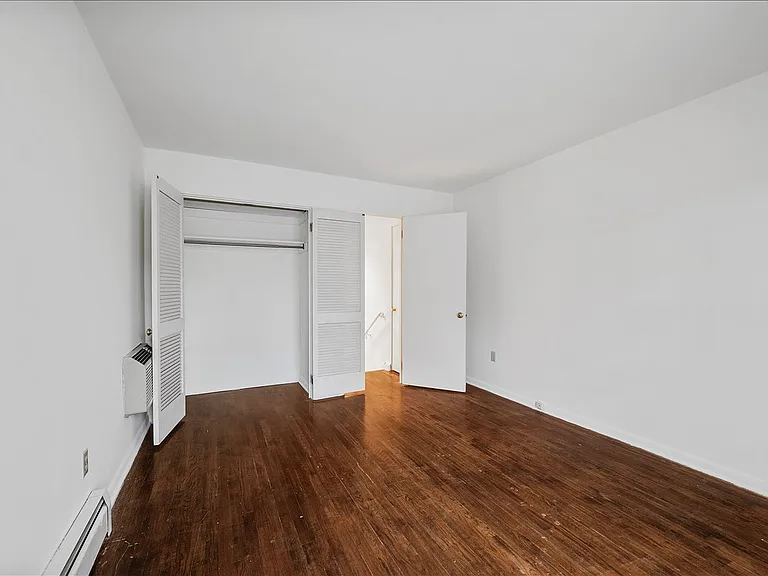 260 Shady Ave #12 — Photo 17
