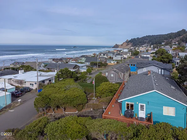 6250 NE Mast Ave, Lincoln City, OR 97367