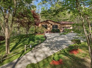 273 Cox Ln, Hayesville, NC 28904