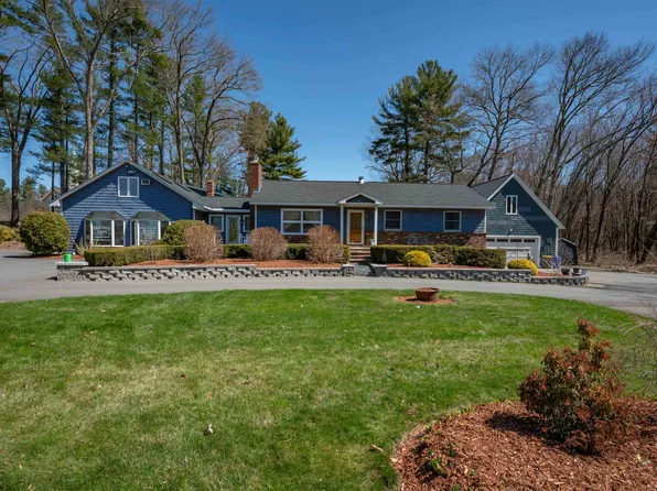 12 Dracut Road, Hudson, NH 03051