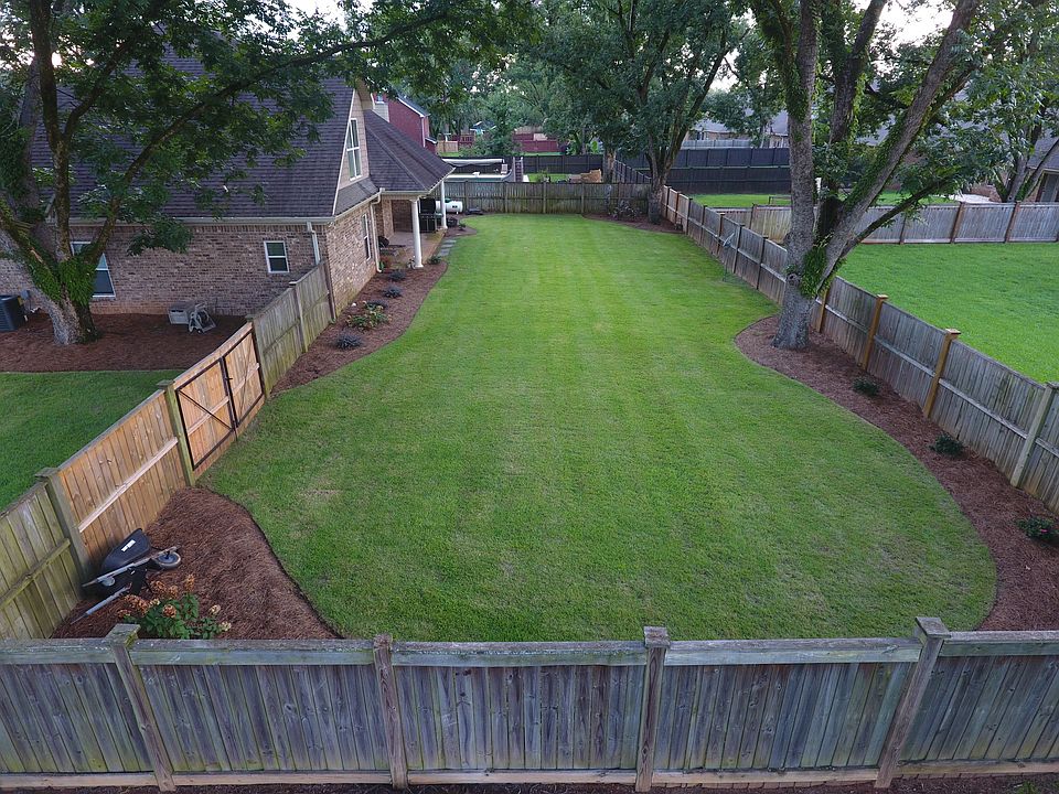 2nd image of 208 Red Hawk Point
