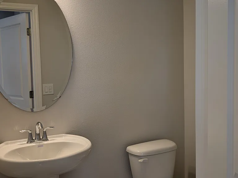 12184 Plumpton Dr — Photo 12