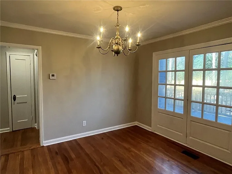 1192 Kingsley Cir — Photo 9