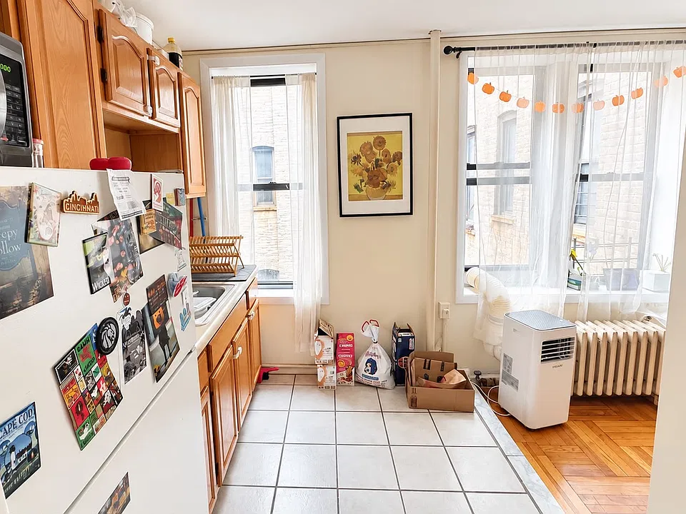 374 Eastern Pkwy #D8