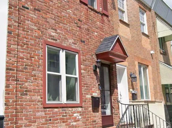 2134 S Chadwick St, Philadelphia, PA 19145