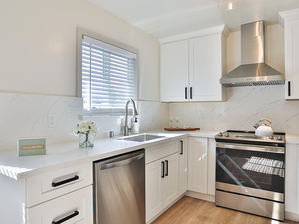 1st image of 460 E Maude Ave #7A