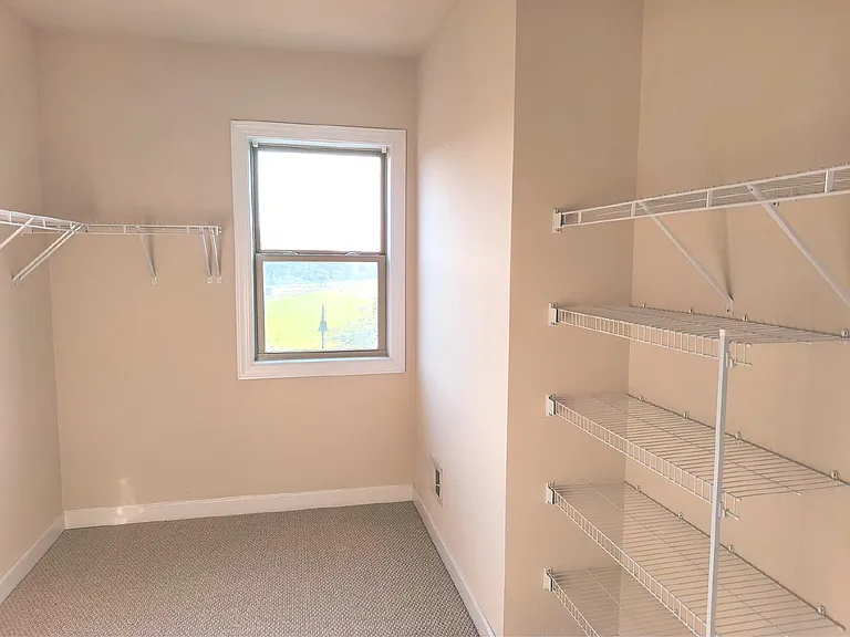 20792 Exchange St — Photo 23