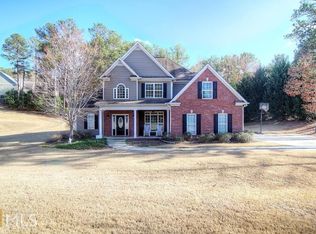 12 Aaron Ln, Cartersville, GA 30121