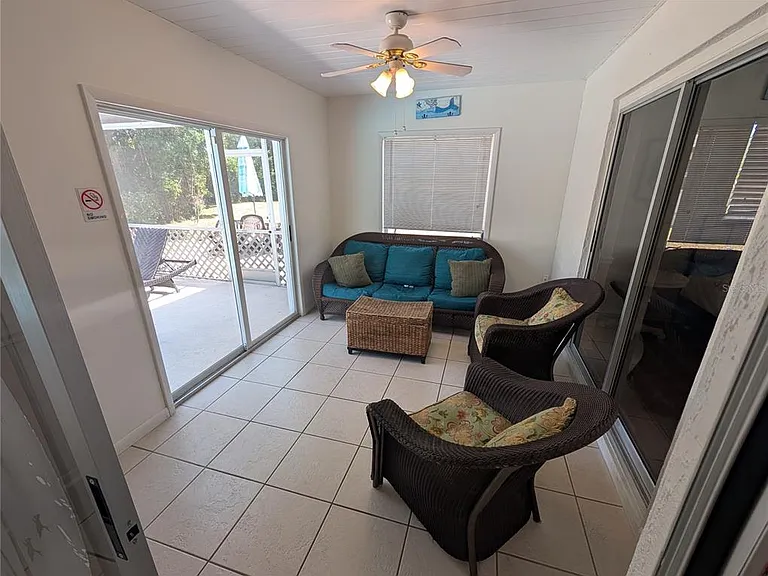 5355 Kent Rd — Photo 11