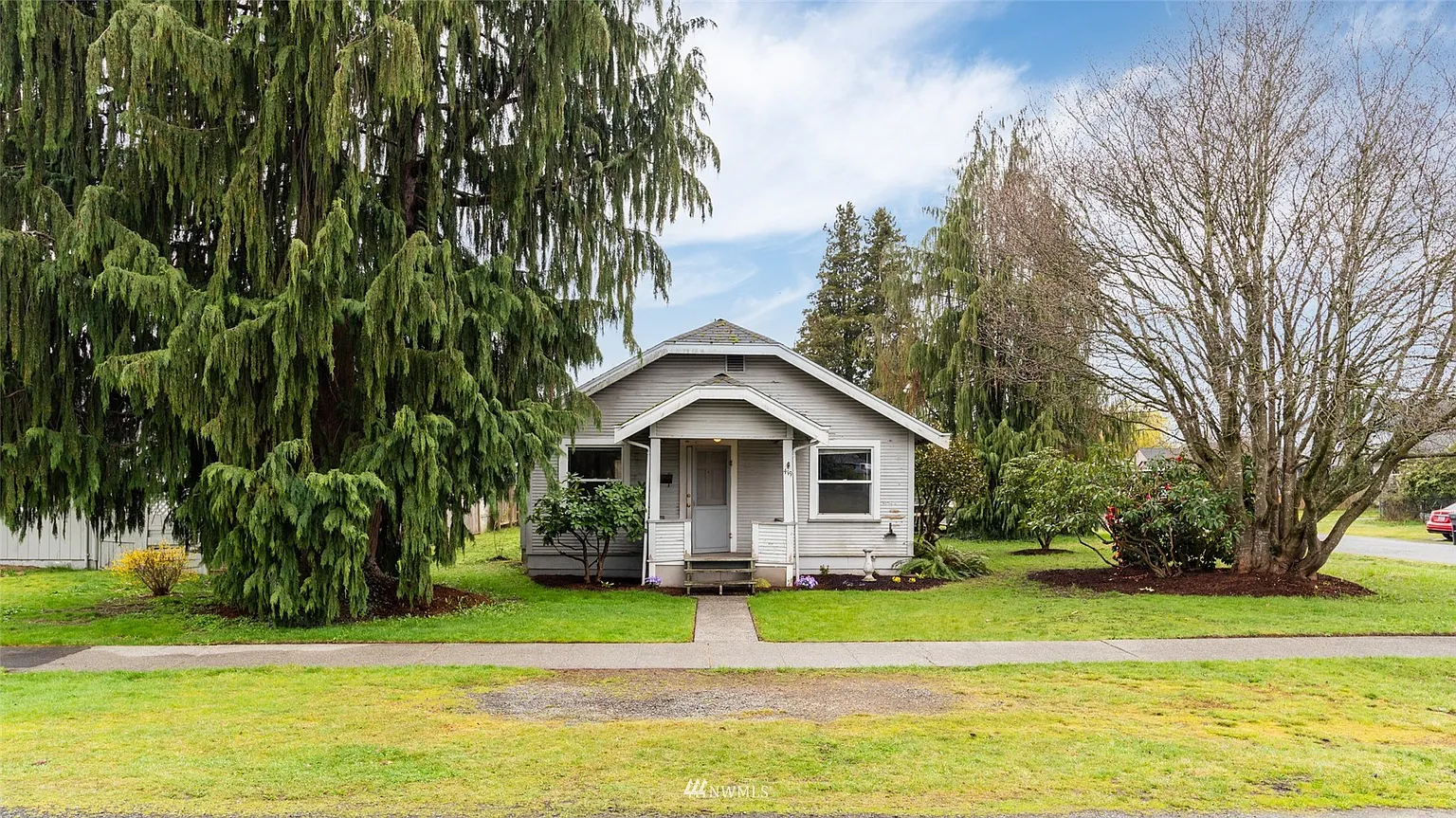 419 Union Avenue photo 1
