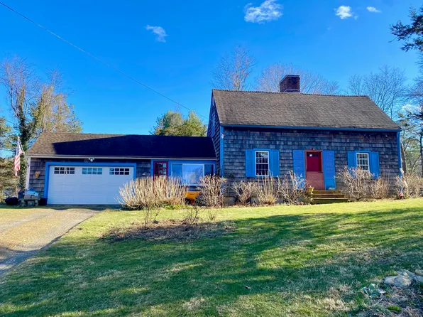 30 Apple Lane, Redding, CT 06896