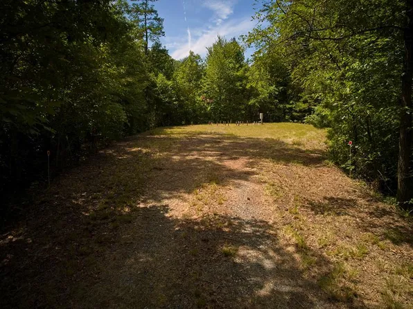 320 Scarlett Oak Rdg, Bryson City, NC 28713