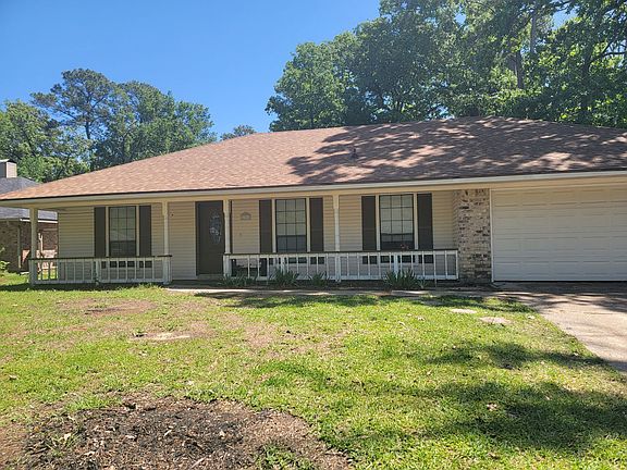 2nd image of 206 Deerwood Ln