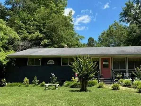 407 Sunset Dr, Abbeville, SC 29620