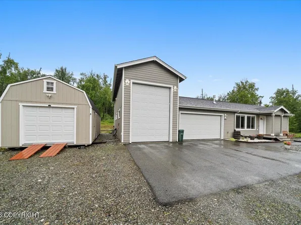 2266 E Sage Rd, Wasilla, AK 99654