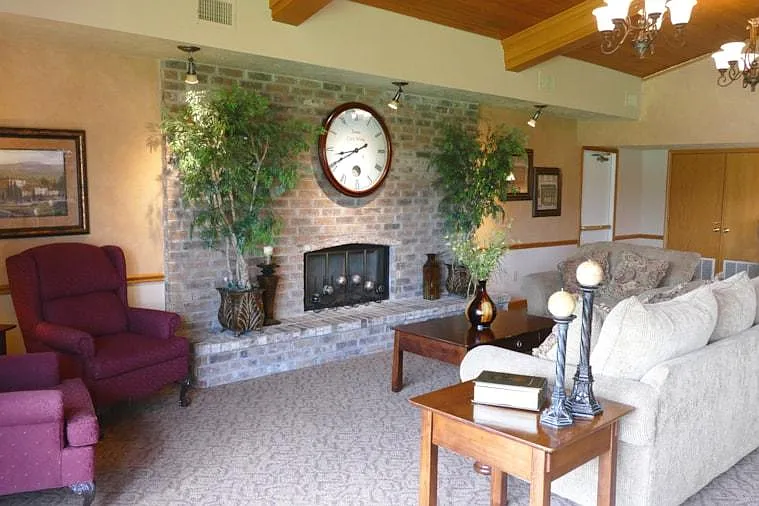 Water Dance Apartments — Photo 2