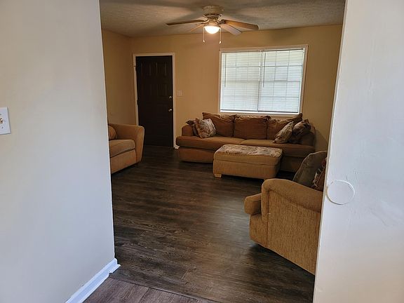 4th image of 1206 Creek Forest Ct NW