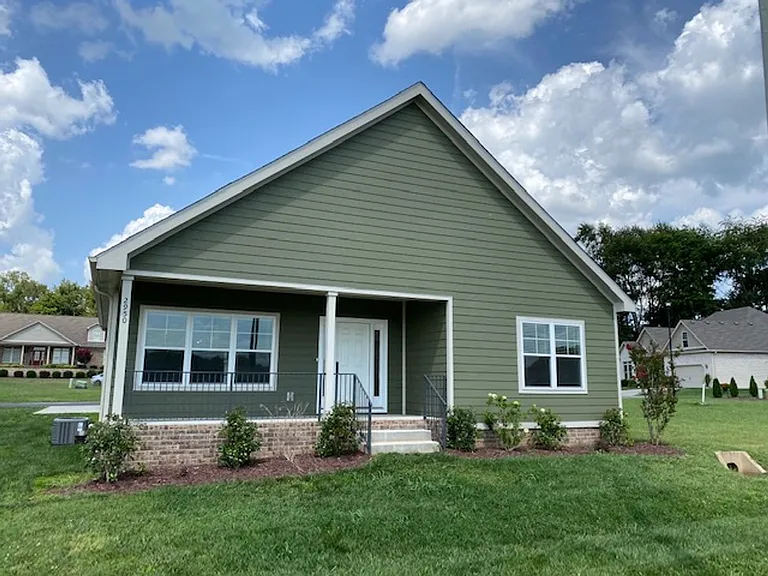 2950 Smallhouse Rd — Photo 2