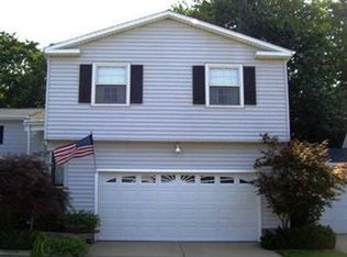 7163 Windmill Ln, Mentor, OH