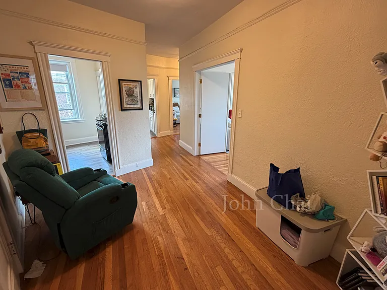 70 Chiswick Rd #21 — Photo 12