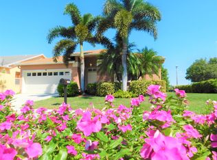 1201 Olympic Cir, Greenacres, FL 33413