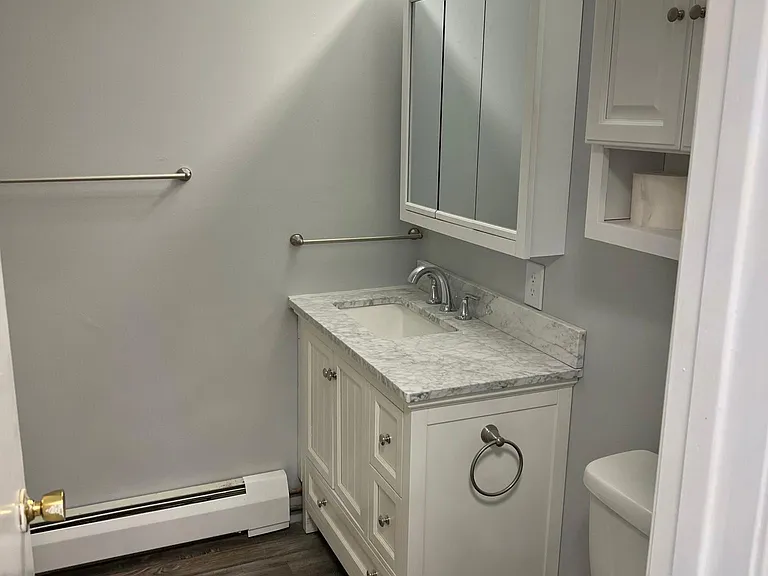 349 Connecticut St — Photo 8