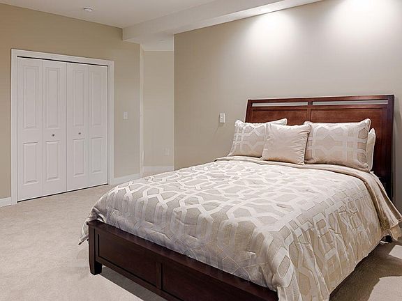 5th image of 110 E Michigan Ave #402