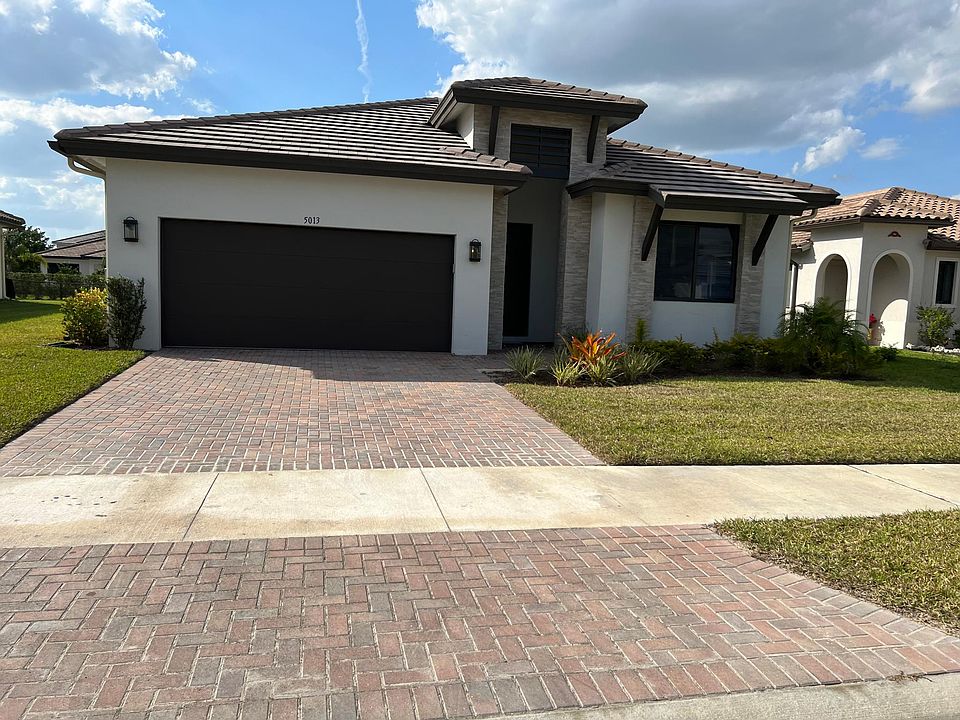 1st image of 5013 Florence Dr