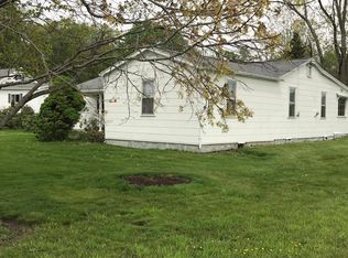210 Bellview Rd, Connellsville, PA 15425
