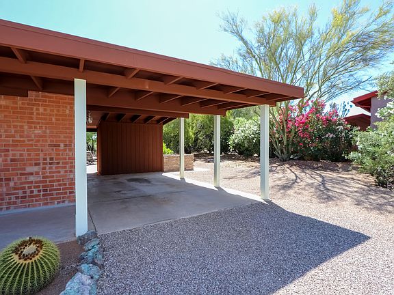 4th image of 7550 N Obregon Dr