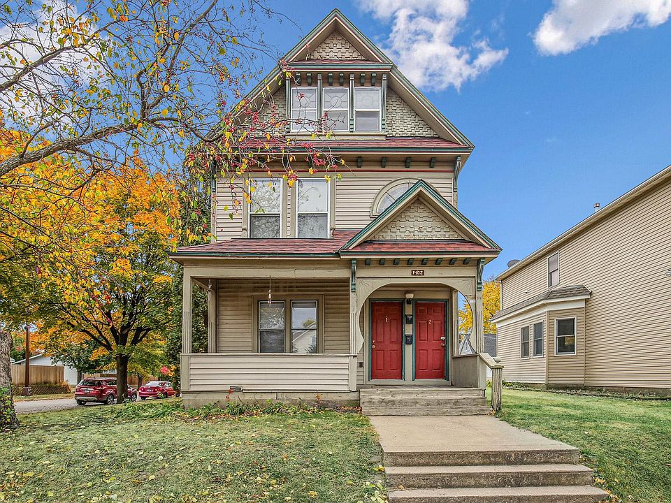 1st image of 1402 Thomas Ave