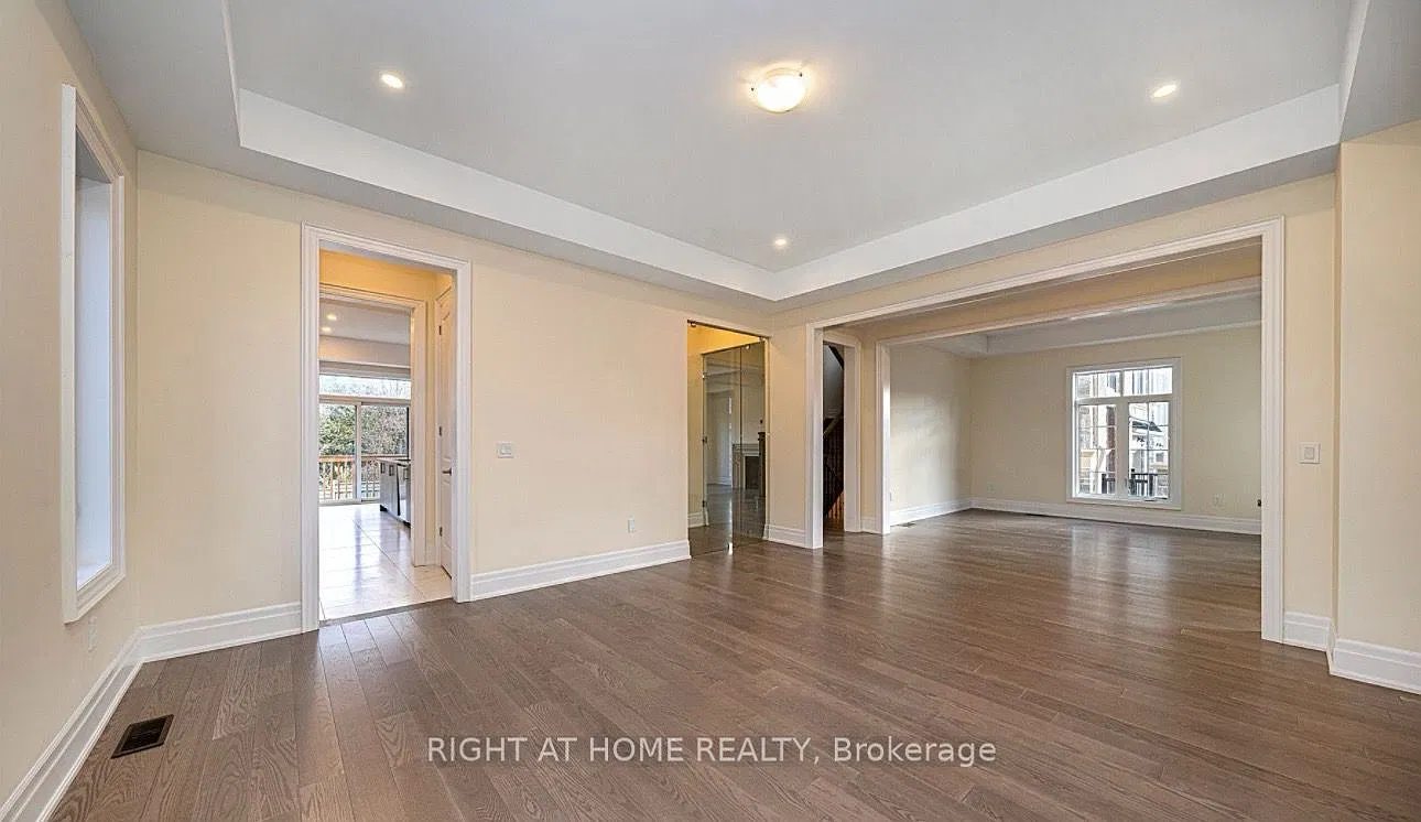4 bed, $7,600 — Photo 3