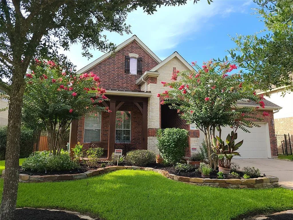 4 bed, 3.5 bath, 3307 sqft, $5,000 — Photo 1