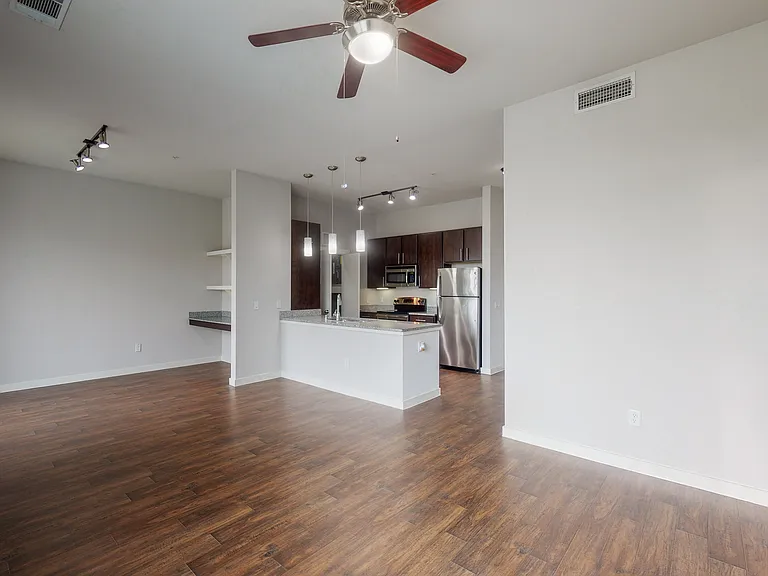 The District At Cypress Waters - Parson's Green — Photo 640