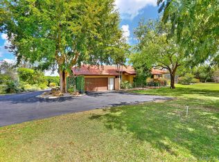 26505 SW 203rd Ave, Homestead, FL 33031