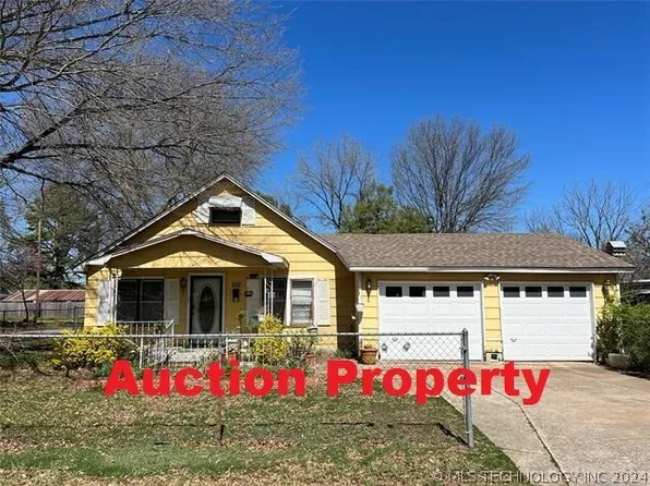 212 W Jefferson St, Henryetta, OK 74437
