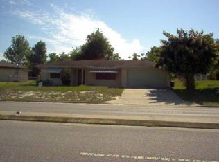 1691 W Finland Dr, Deltona, FL 32725