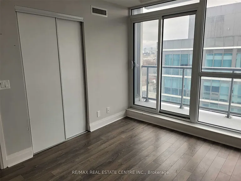 17 Zorra St #1202 — Photo 11