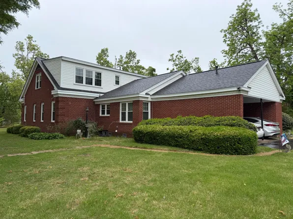 404 W Cooper St, Ripley, MS 38663