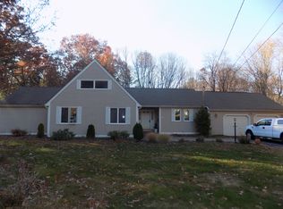 23 Hansom Dr, Merrimack, NH 03054