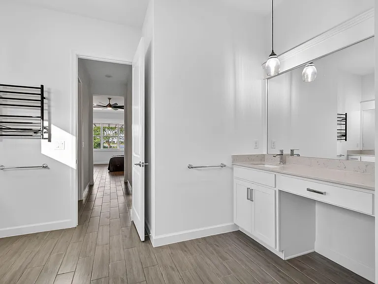 799 Hookline Cir — Photo 44