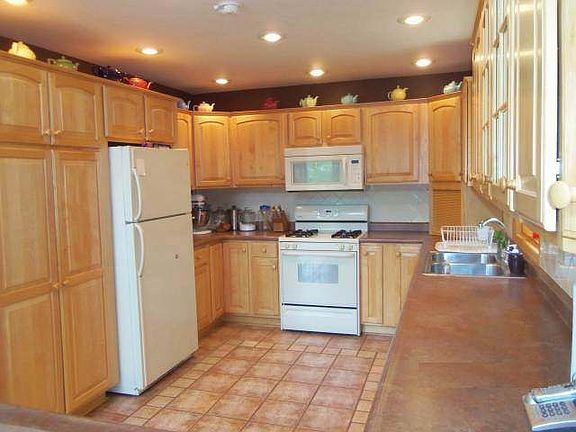 2nd image of 788 W Fisher Lake Rd #W