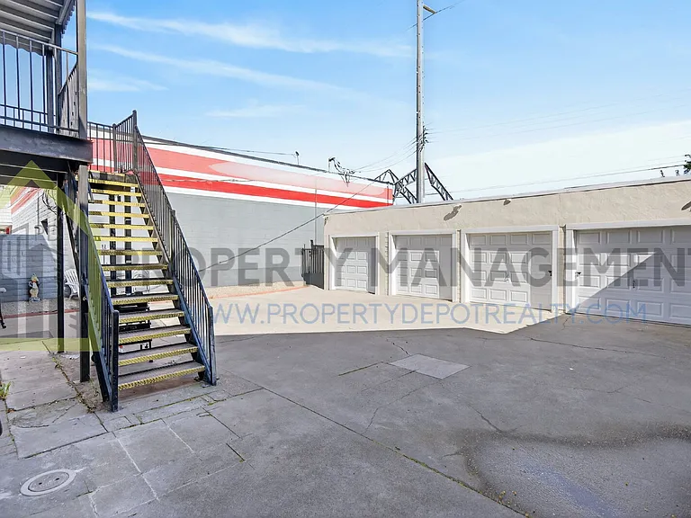 2519 Freeport Blvd #4 — Photo 25