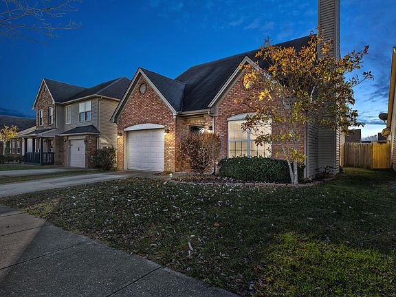 3rd image of 2433 Rockaway Pl