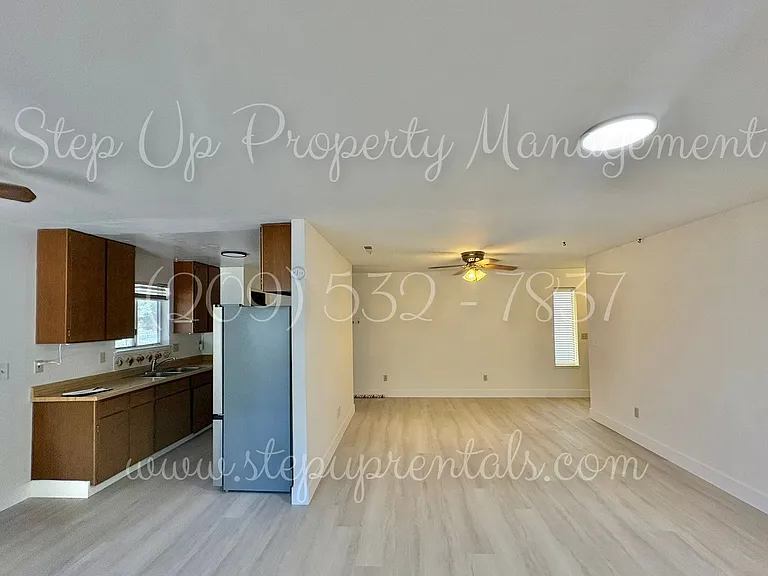 19046 Digger Pine St — Photo 6